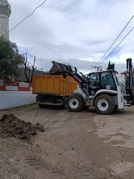 Gönen Belediyesi’nden Mahallelere Altyapı Desteği 622390884 1351678920335475 1206069277202696187 n - Marmara Bölge Gazetesi