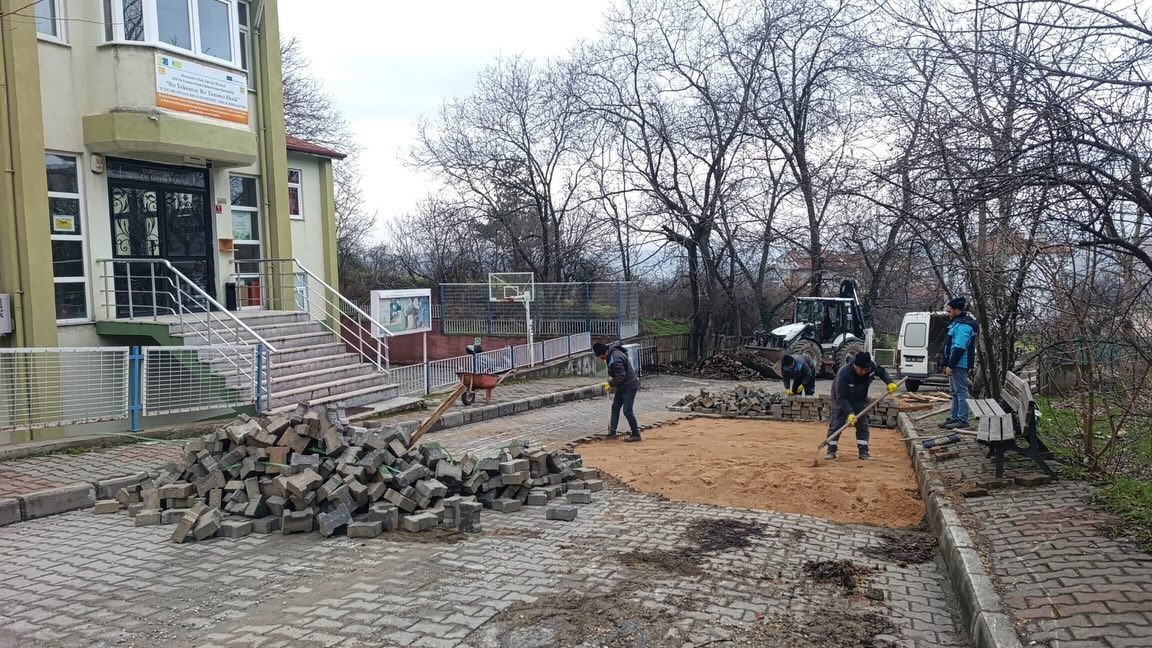 Balıkesir’de Kışın Gücü Etkisini Gösteriyor! 624079479 18511108819079512 2559158605482055469 n - Marmara Bölge Gazetesi