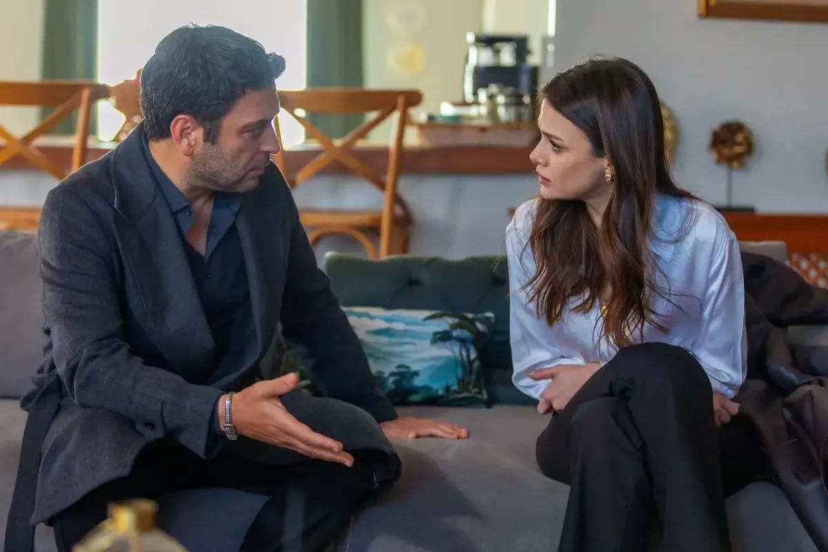 Kanal D ekranlarında yayınlanan Uzak Şehir, 47. bölümüyle izleyiciyi ekran