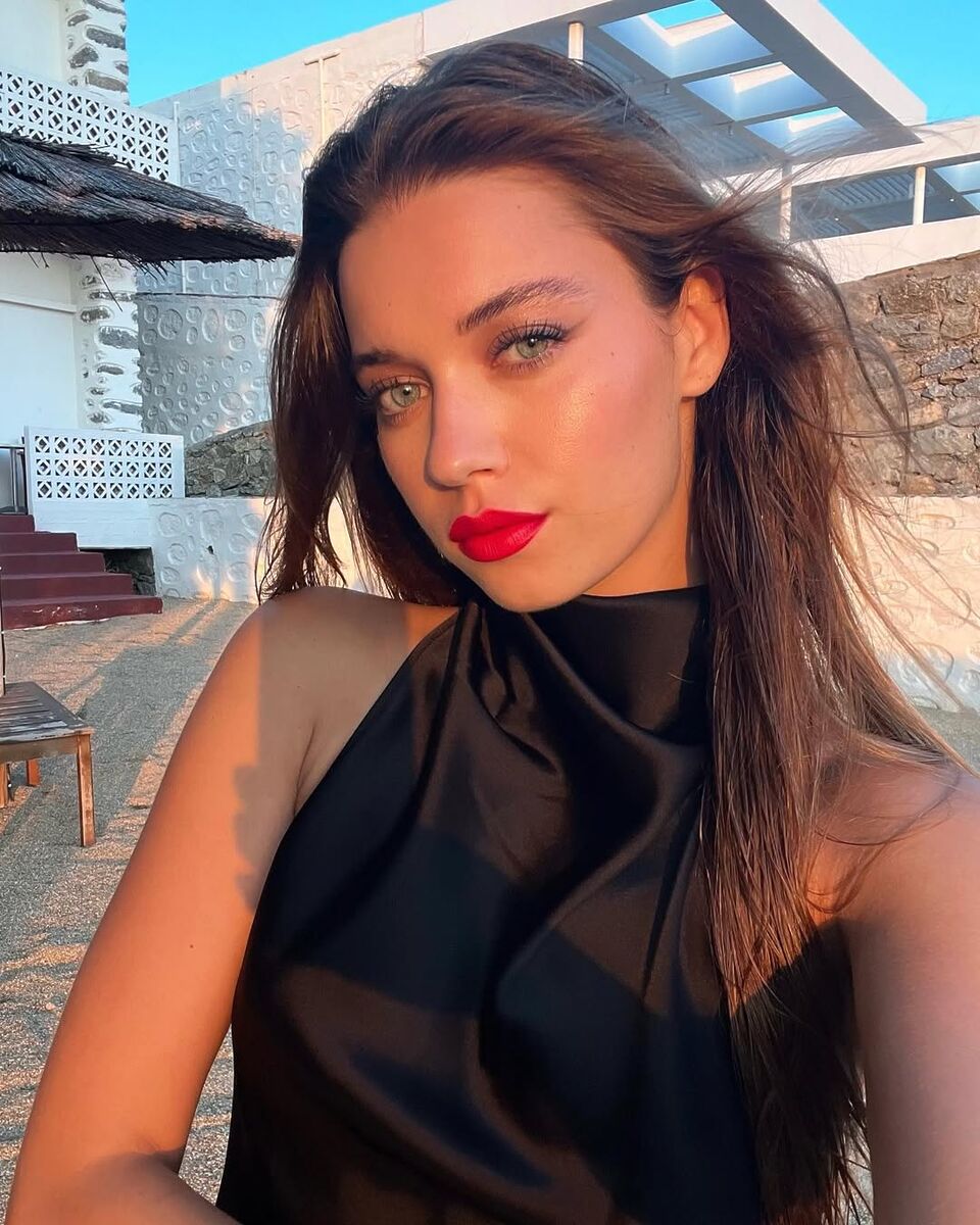 AFRA SARACOGLU - Marmara Bölge Gazetesi