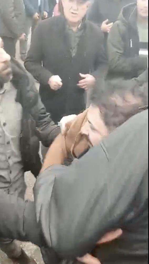 Bursa Büyükşehir Belediye Başkanı’na Yumruklu Saldırı! AW614599 04 - Marmara Bölge Gazetesi
