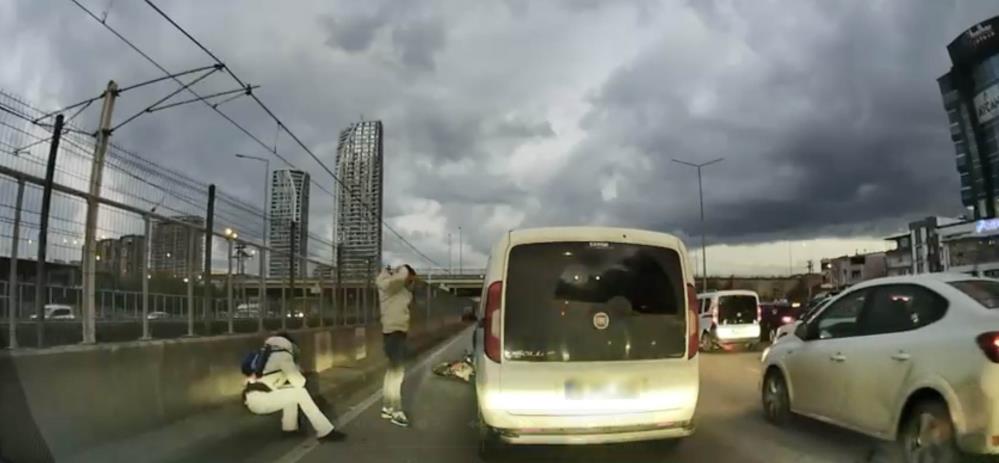 Yaralı Yerdeyken Aracını Kontrol Etti! AW615010 01 - Marmara Bölge Gazetesi