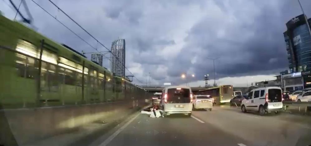 Yaralı Yerdeyken Aracını Kontrol Etti! AW615010 05 - Marmara Bölge Gazetesi