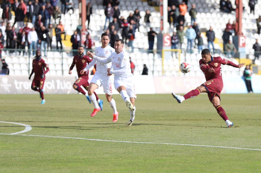 Bandırmaspor Pendikspor’u 4-1 Mağlup Etti! AW622479 03 - Marmara Bölge Gazetesi