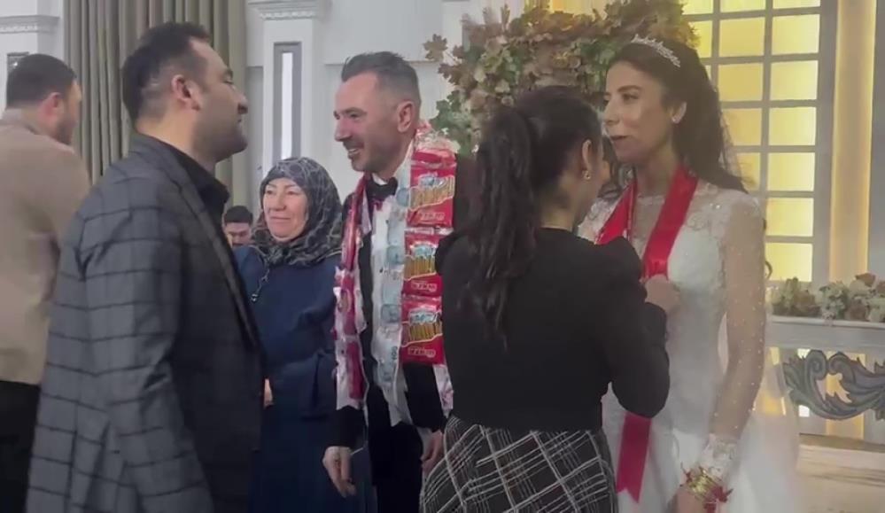 Damada Takı Yerine Çubuk Kraker Takıldı! AW624055 01 - Marmara Bölge Gazetesi