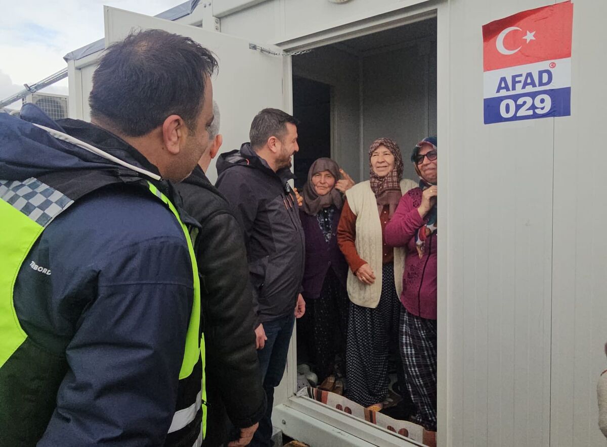20 İlçeden Sındırgı’ya Güçlü Destek! IMG 20260112 WA0153 - Marmara Bölge Gazetesi