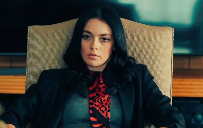 Melis Sezen’in Ödül Gecesindeki Tarzı Sosyal Medyayı İkiye Ayırdı a2c1b774 44c6 4088 a3f6 b8734898675d - Marmara Bölge Gazetesi