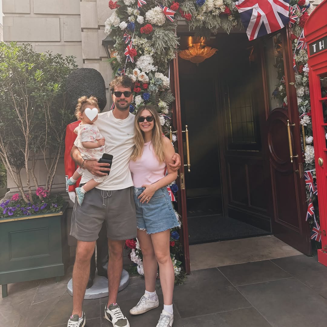 Annelik Molasında Yeni Adım: Eda Ece Ticarete Atıldı! aile familyof3 🎂♥️🎈 - Marmara Bölge Gazetesi