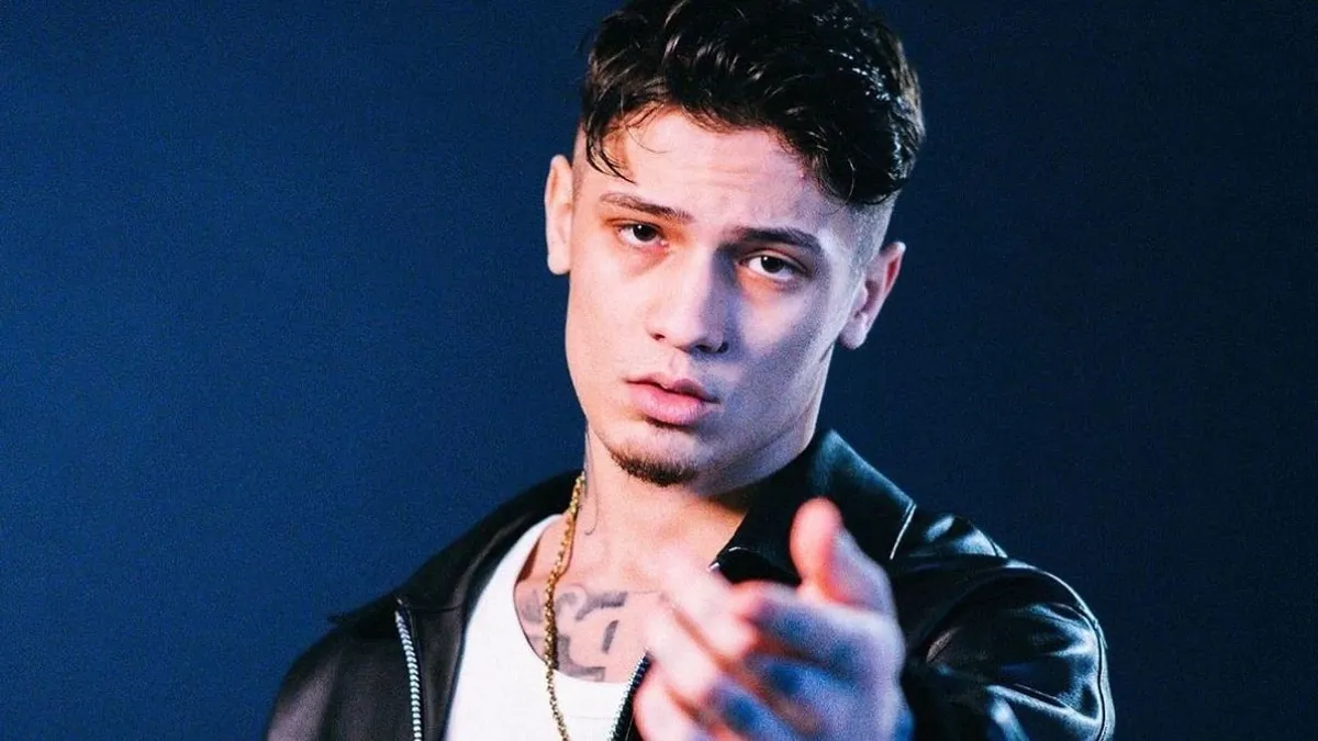 Son dönemin en çok dinlenen rap sanatçıları arasında yer alan