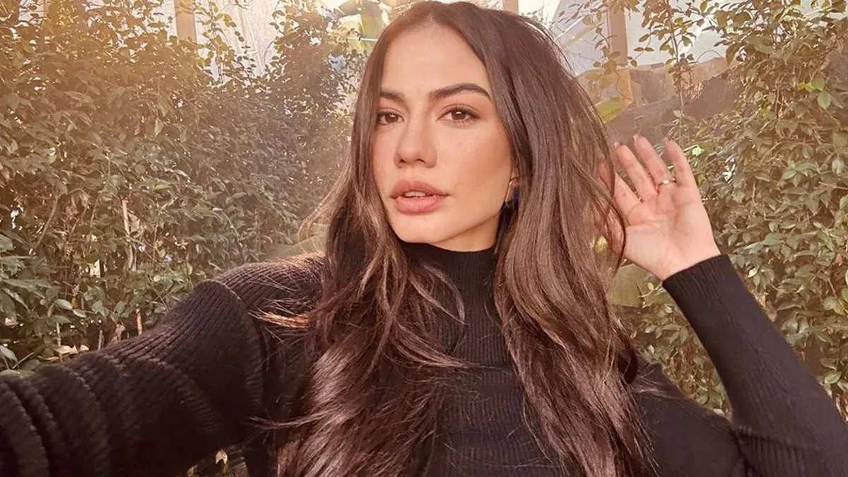 demet ozdemir annesini paylasti gorenler hayran kaldi nupo - Marmara Bölge Gazetesi
