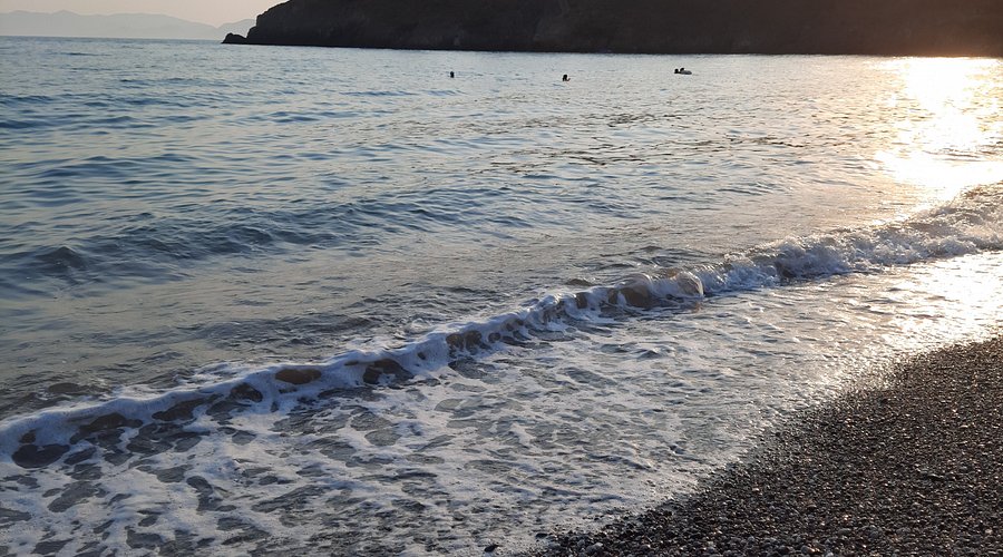 Betonlaşmadan Uzak Huzurlu Bir Deniz Noktası karaot plaji sessiz ve - Marmara Bölge Gazetesi