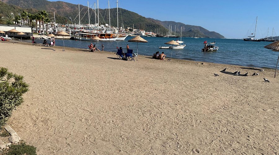 Deniz, Kum ve Güneşin Bir Arada Olduğu Adres marmaris plaji - Marmara Bölge Gazetesi