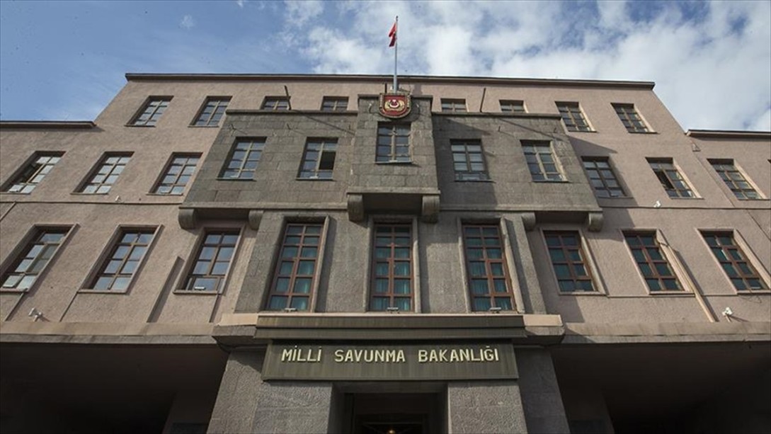 Milli Savunma Bakanlığı’nın Resmi Gazete’de yayımlanan ilanı, kamuoyunda büyük ilgi