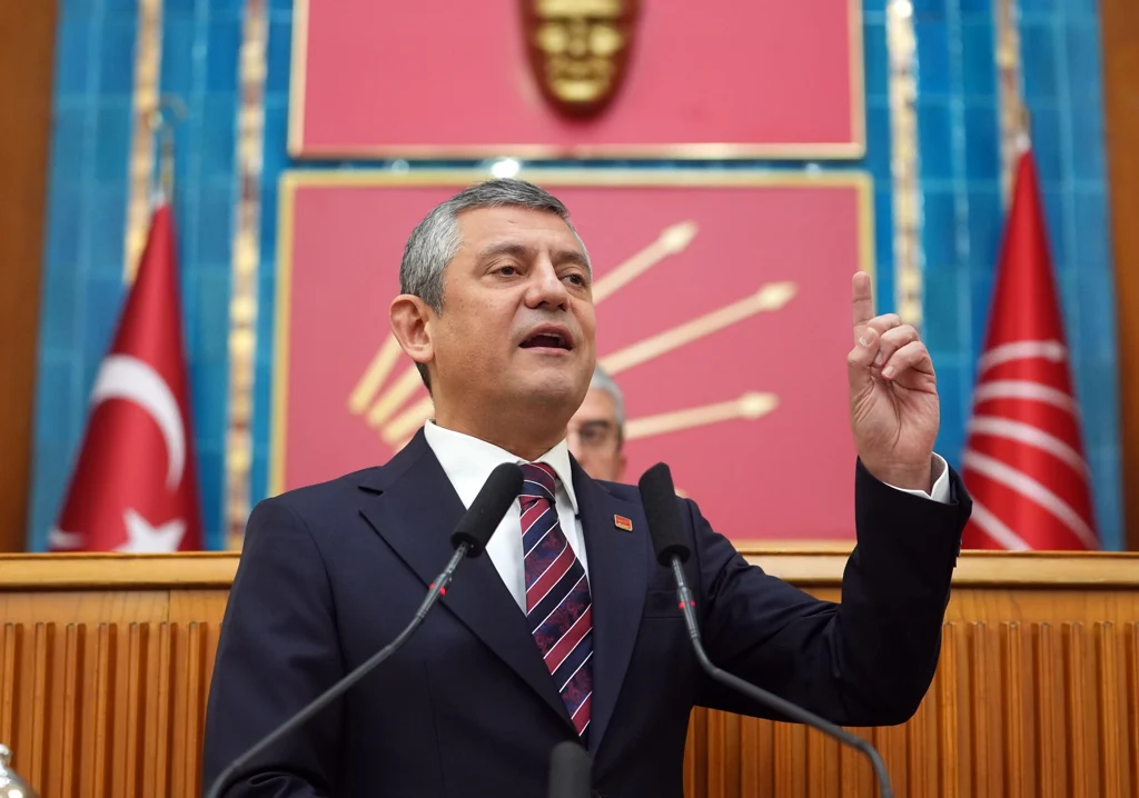 ozgur ozel den venezuela tepkisi dunya duzenini tehdit eden bir haydutlukla karsi karsiyayiz - Marmara Bölge Gazetesi