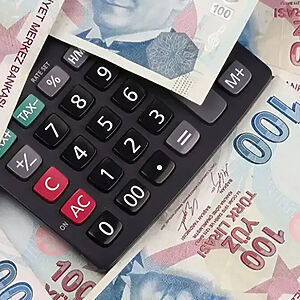 Halkbank, çevre dostu araç kullanımını teşvik etmek amacıyla “Çevreci Taşıt