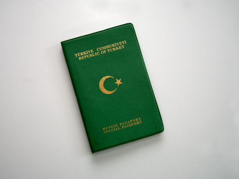 Mühendis ve mimarları yakından ilgilendiren yeşil pasaport düzenlemesi Türkiye Büyük