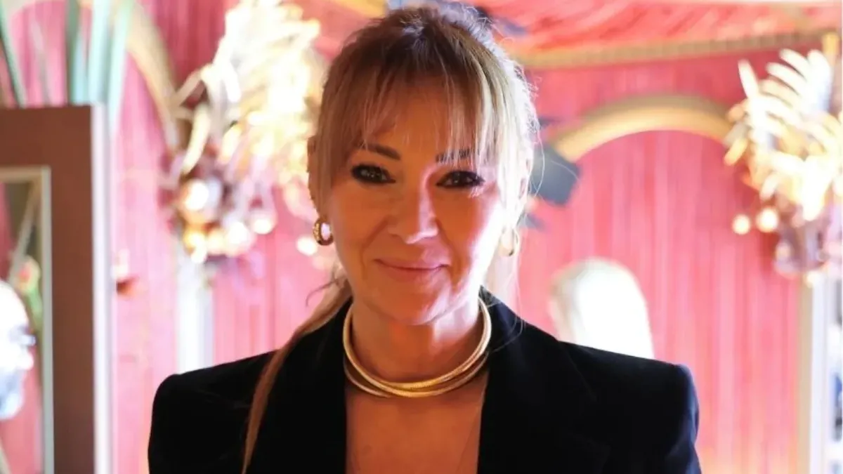 pinar altug 19 yasindaki halini paylasti elestiri yapan takipcilerine tek tek cevap v 3266886 1 - Marmara Bölge Gazetesi
