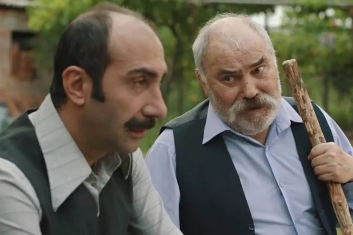 Usta Oyuncu Ali Tutal Beyin Kanaması Geçirdi! s 3b892ea6b7528210afc8d2602537f146449ec411 - Marmara Bölge Gazetesi