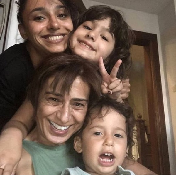 Yıldız Tilbe’nin Asena’ya Yönelik Hareketi Olay Oldu s 3cd94cebbd0a0ecd2a0a14bba8072d1131b2905f - Marmara Bölge Gazetesi