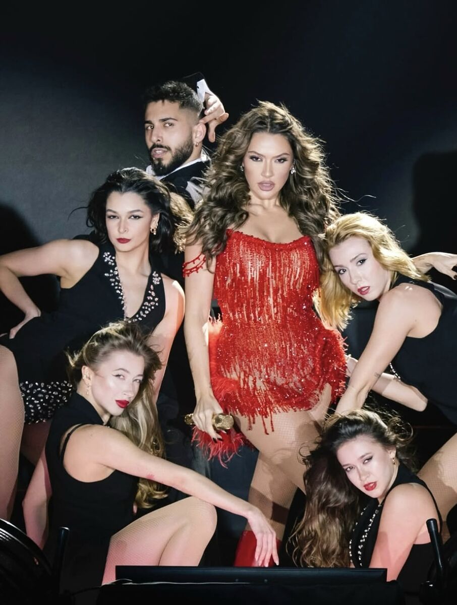 Makyajsız ve Filtresiz Hadise Sosyal Medyada Gündem Oldu s 73795028a67ad6bf10b258649675164c43e581c5 - Marmara Bölge Gazetesi