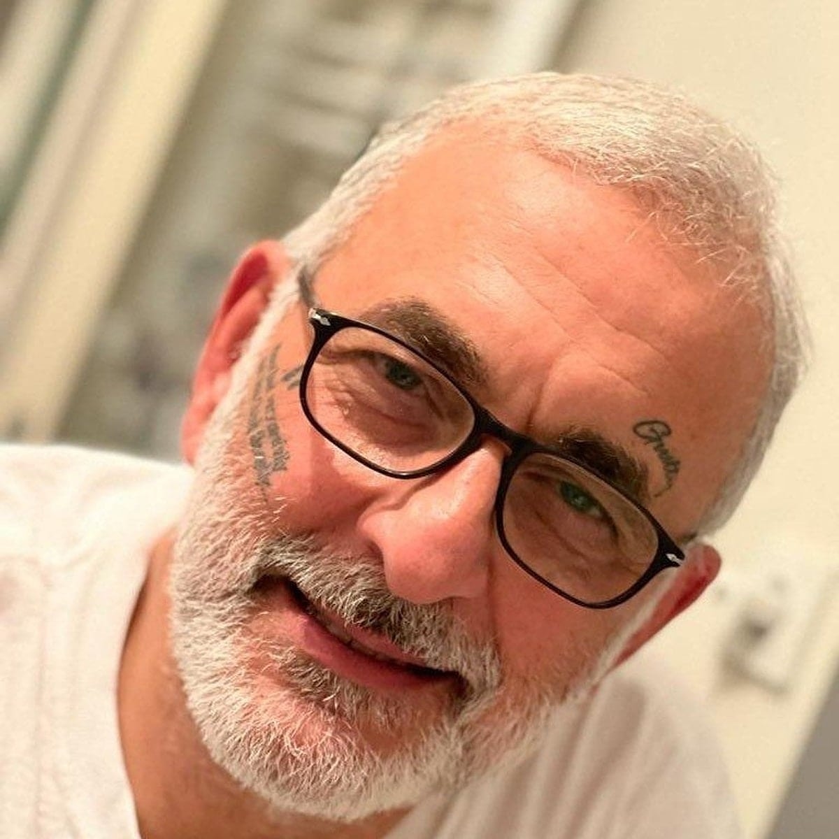 Güllü’nün Oğlu Tuğberk Konuştu: “Annem Yıllarca Şiddet Gördü” s cb93e67ec53b6c9cd1d5033e4efed745755cddc5 - Marmara Bölge Gazetesi
