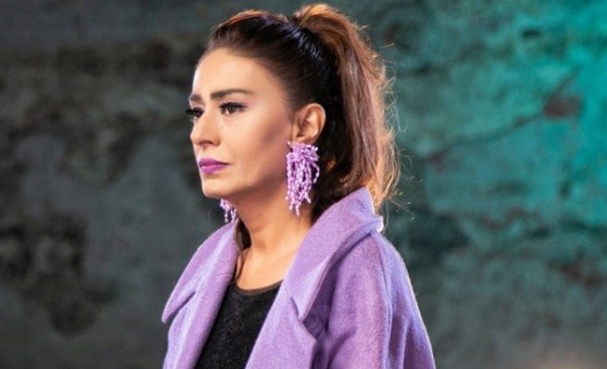 Duygularını şarkılara dökme konusunda adı efsaneleşen Yıldız Tilbe, yıllardır merak
