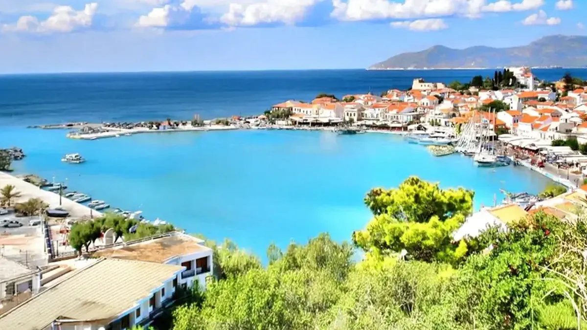İzmir’in Seferihisar ilçesinde yer alan Sığacık, son dönemde sakinlik arayan
