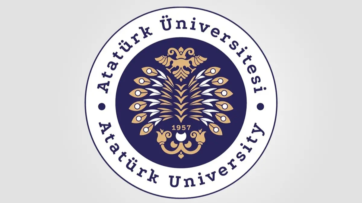 Atatürk Üniversitesi Açıköğretim Fakültesi (Atatürk Üniversitesi Açıköğretim Fakültesi) öğrencilerinin merakla