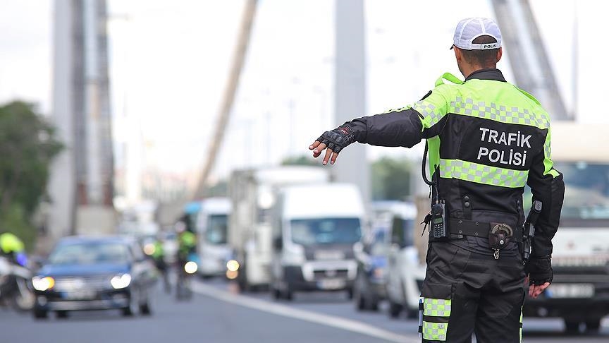 Yola Çıkacaklar Dikkat! Bu Güzergâhlarda Yollar Trafiğe Kapandı trafik polisi - Marmara Bölge Gazetesi