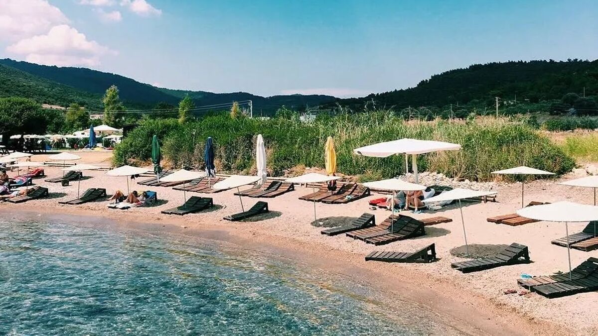 Urla’nın Saklı Güzelliği: Melengeç Plajı Büyülüyor urla melengec 1 - Marmara Bölge Gazetesi