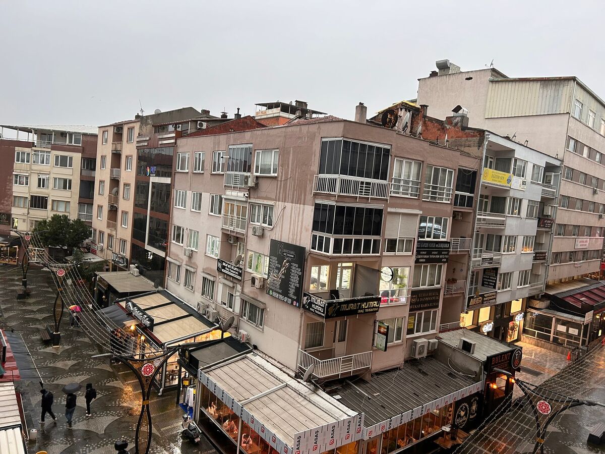 Sağanak Balıkesir’i Felç Etti! Çarşı Göle Döndü 5da9bb2b b61c 4c85 a5f9 af714f014d36 - Marmara Bölge Gazetesi