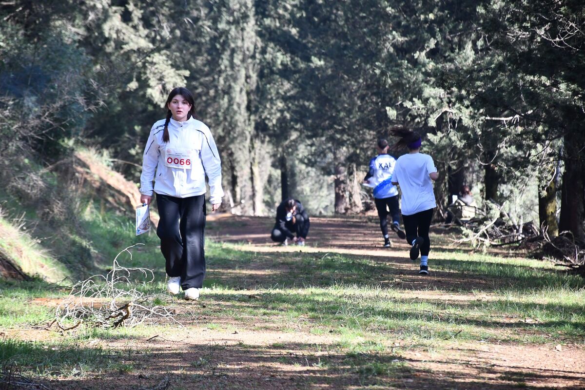 Balıkesir’de Okul Sporları Oryantiring Gençler A-B Kız Erkek Grup Birinciliği