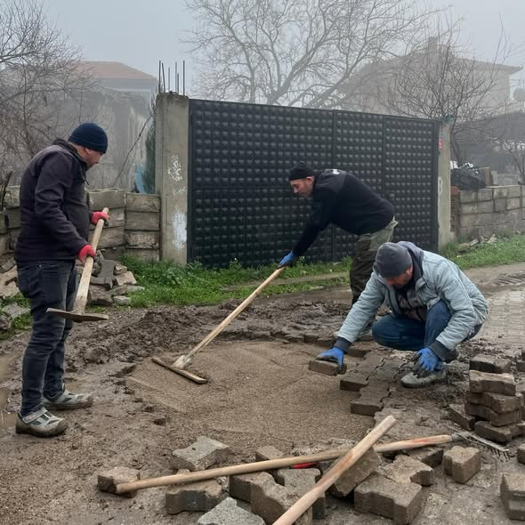 Bigadiç’te Mahalle İçi Trafik Rahatlayacak 626294863 122230213910300867 1055981713032805678 n - Marmara Bölge Gazetesi