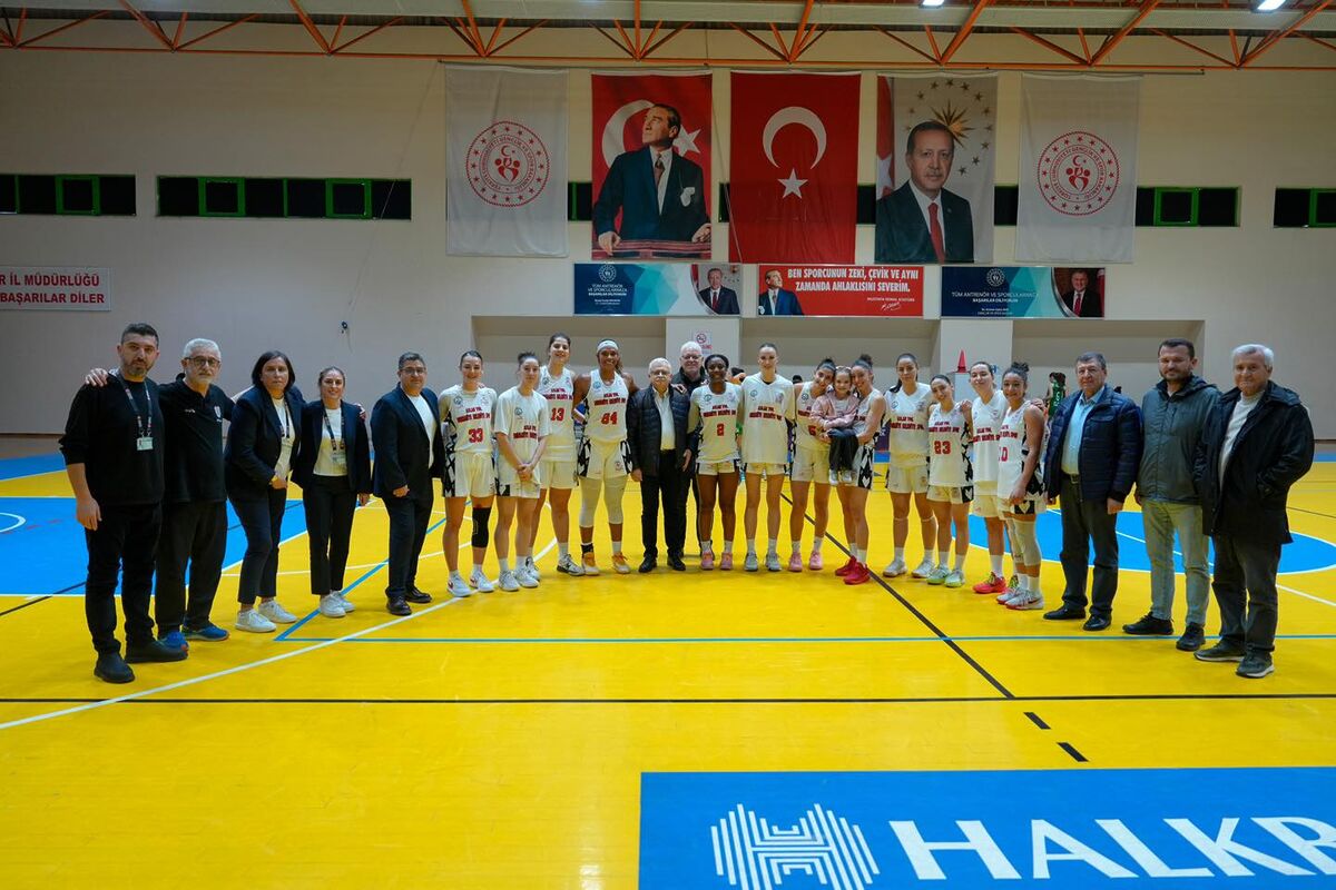 Körfezin İncileri’nden Farklı Galibiyet 626418332 1364194065746958 6796639430137564932 n 1 - Marmara Bölge Gazetesi