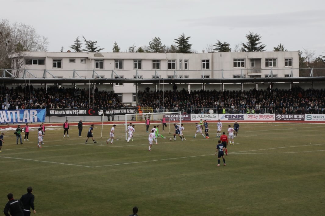 Balıkesirspor Kütahyaspor’a 2-1 Yenildi! 626524111 18171865117379467 6147589649588290439 n - Marmara Bölge Gazetesi