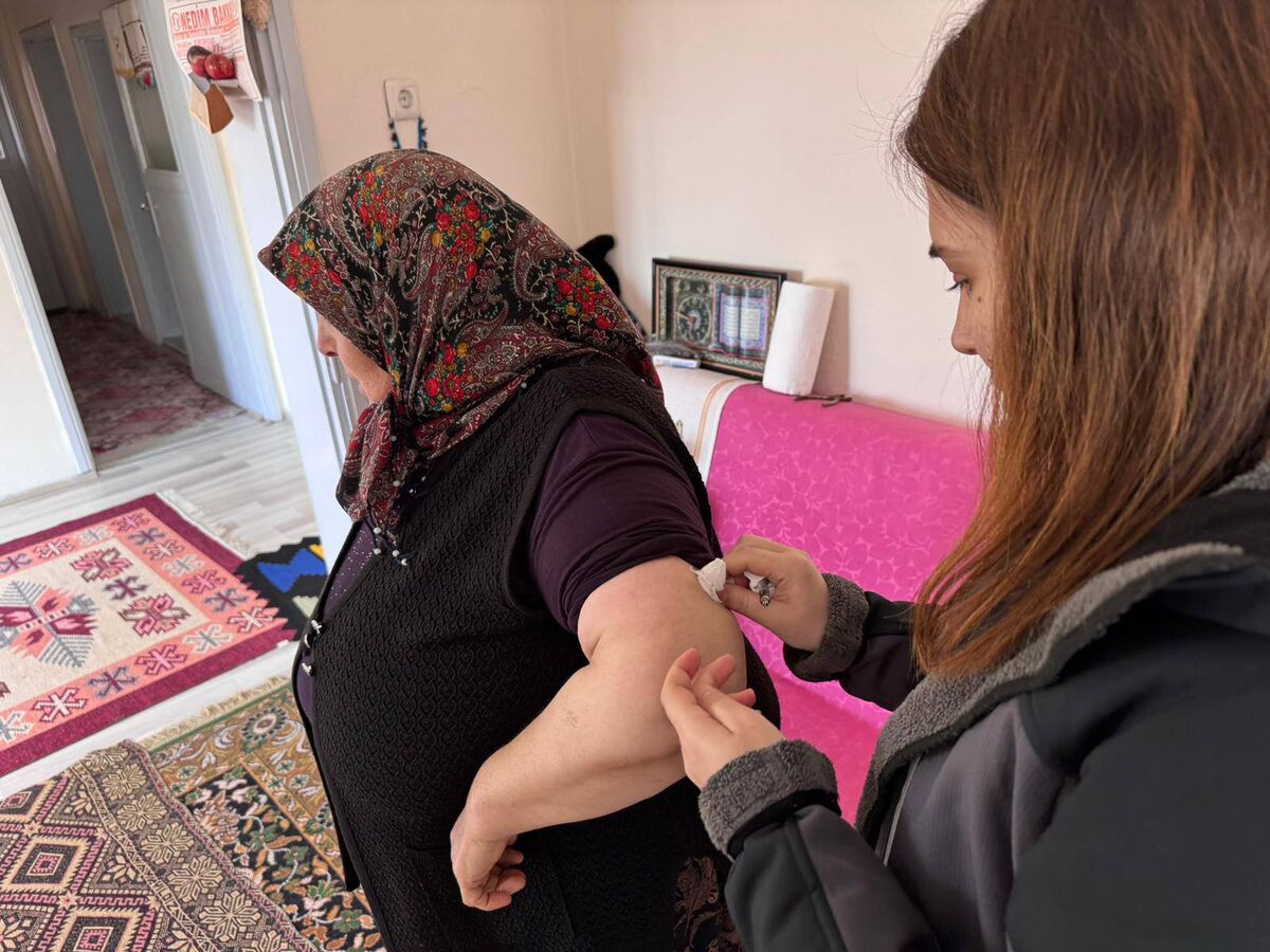 Balıkesir, Kışa Rağmen Durmadı! 626765074 1219570300375965 3307985292633476984 n - Marmara Bölge Gazetesi