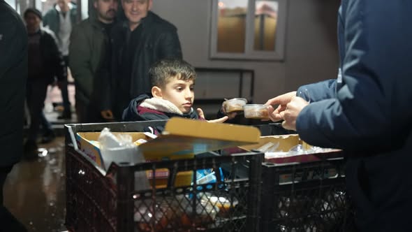 Sındırgı’da Berat Kandili, manevi atmosferin hep birlikte yaşandığı anlamlı etkinliklerle