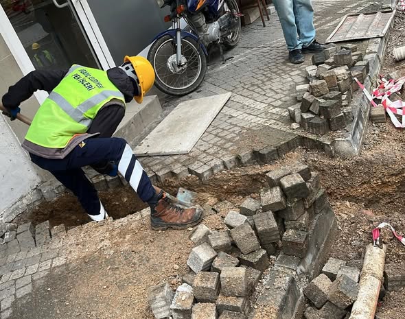 Balıkesir’in gelişen ilçelerinden Bigadiç’te kent estetiğini güçlendirecek önemli bir adım