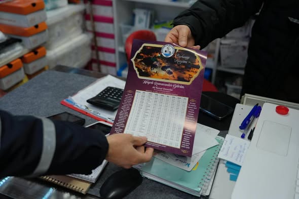 Balıkesir’in önemli ilçelerinden Burhaniye’de Ramazan Ayı hazırlıkları başladı. Burhaniye Belediyesi,