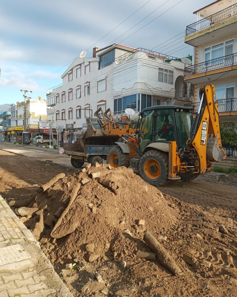 Edremit Yeniliklere Doymuyor! 636621980 919756947081998 7885717125159420438 n - Marmara Bölge Gazetesi