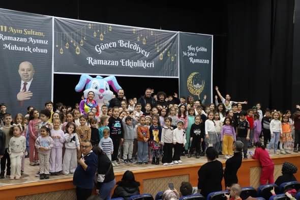 Gönen Belediyesi’nden Çocuklara Büyük Sürpriz 638128821 1372935301543170 5724266384681330084 n - Marmara Bölge Gazetesi