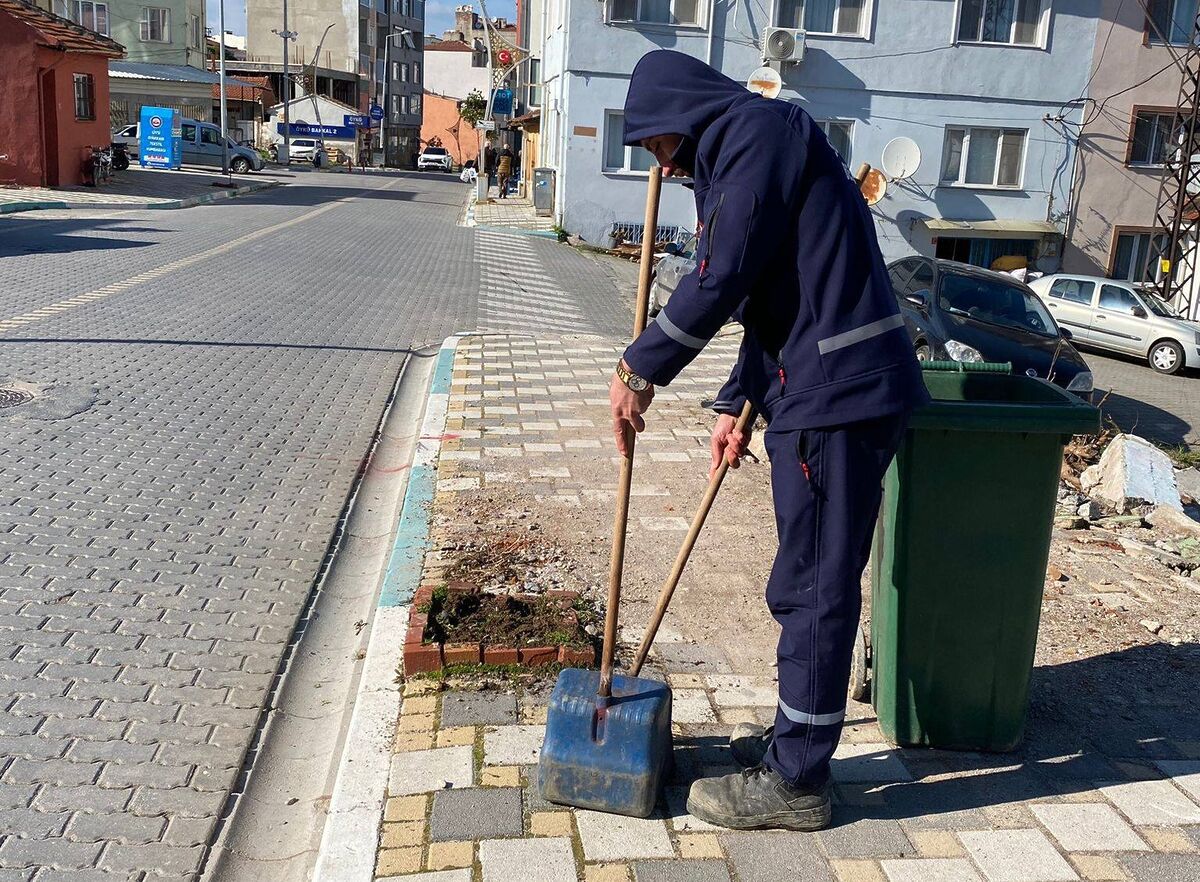 Susurluk’ta Temizlik Atağı! 640113396 1502698235192712 5587512927682650939 n - Marmara Bölge Gazetesi