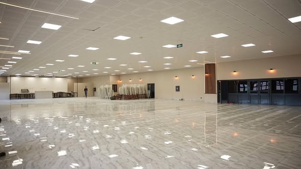 27 Ekim depreminde hasar görerek kullanılamaz hâle gelen Akpınar Yaşam