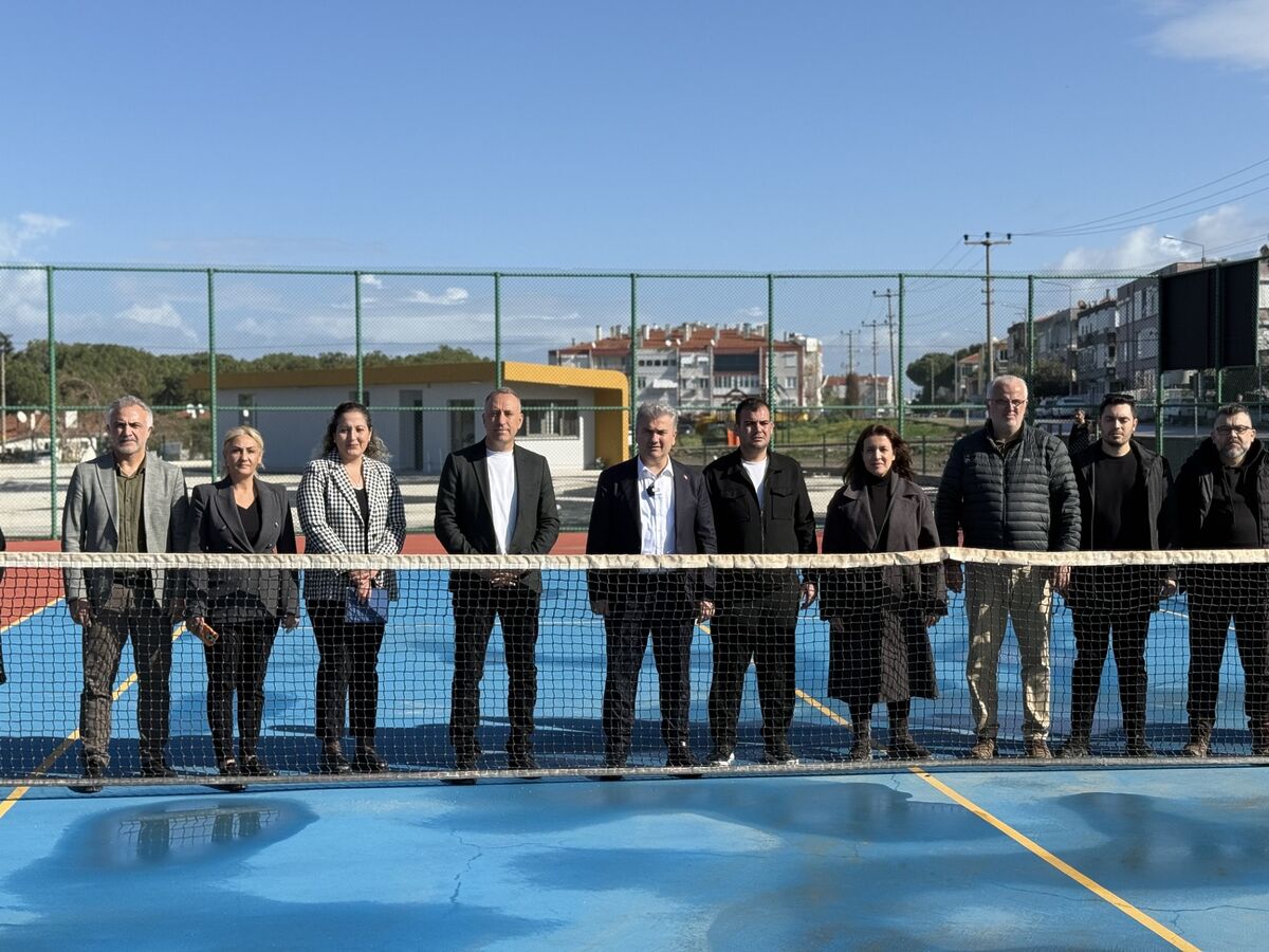“Laf Değil, Eser Üretiyoruz” 79b49eec fae0 403a b304 75108a940fe1 - Marmara Bölge Gazetesi