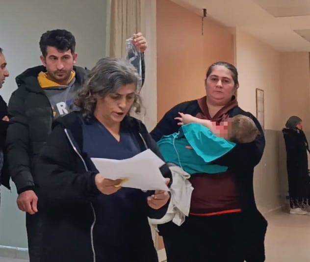 1 Buçuk Yaşındaki Bebeğin Üstüne Kaynar Su Döküldü! AW637380 02 - Marmara Bölge Gazetesi
