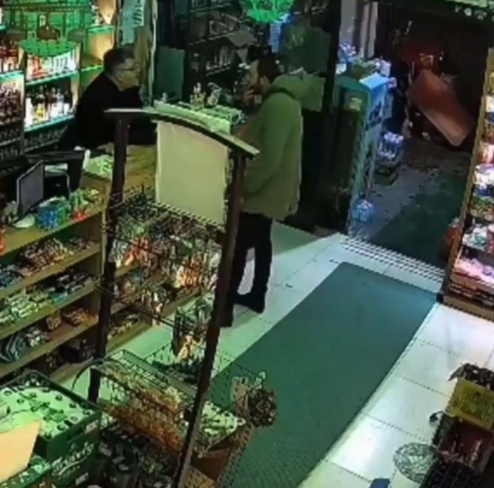 Market Savaş Alanına Döndü AW640417 06 - Marmara Bölge Gazetesi
