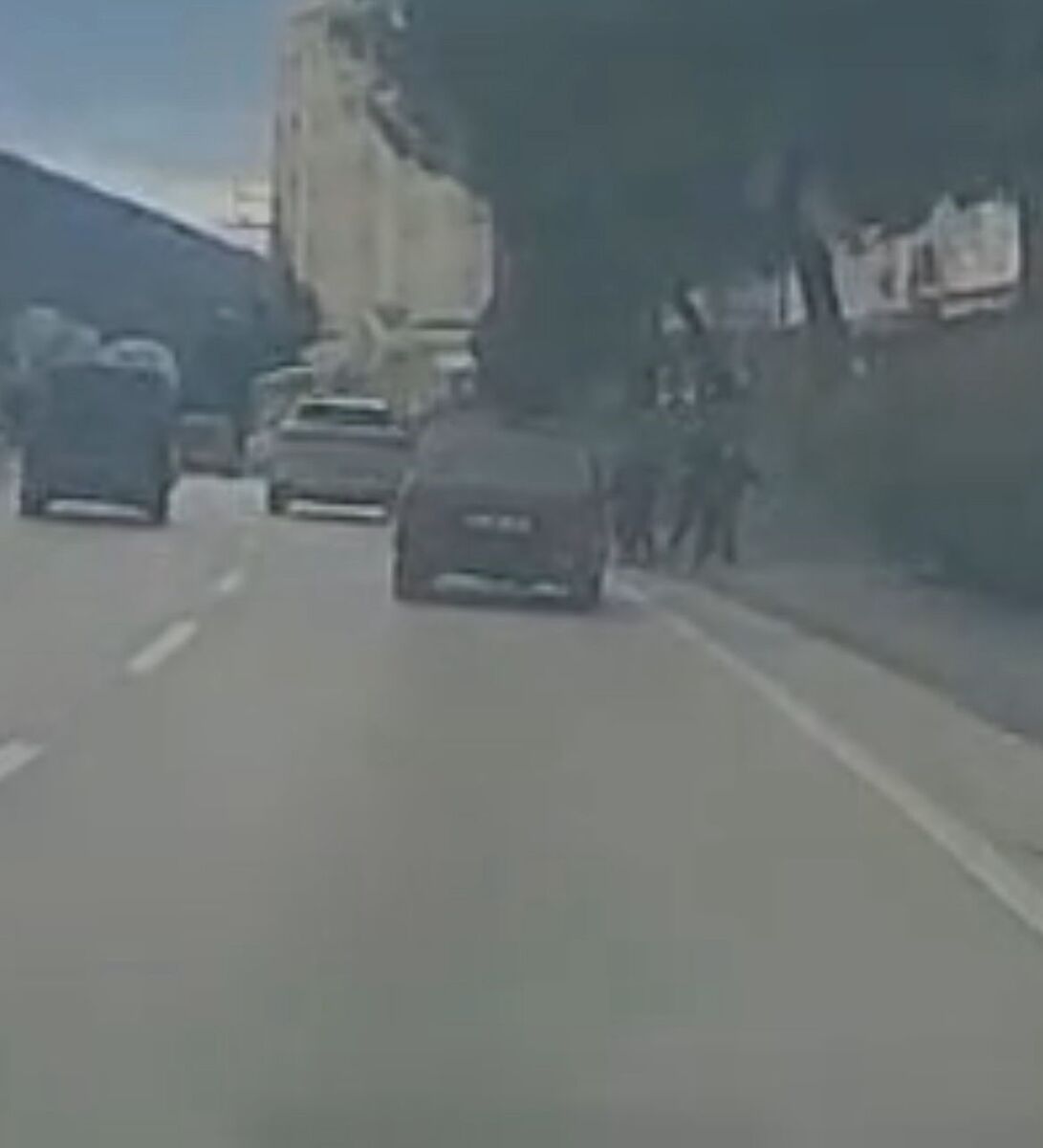 Çocukların Üzerine Aracını Sürdü Hiçbir Şey Olmamış Gibi Gitti AW644321 01 - Marmara Bölge Gazetesi