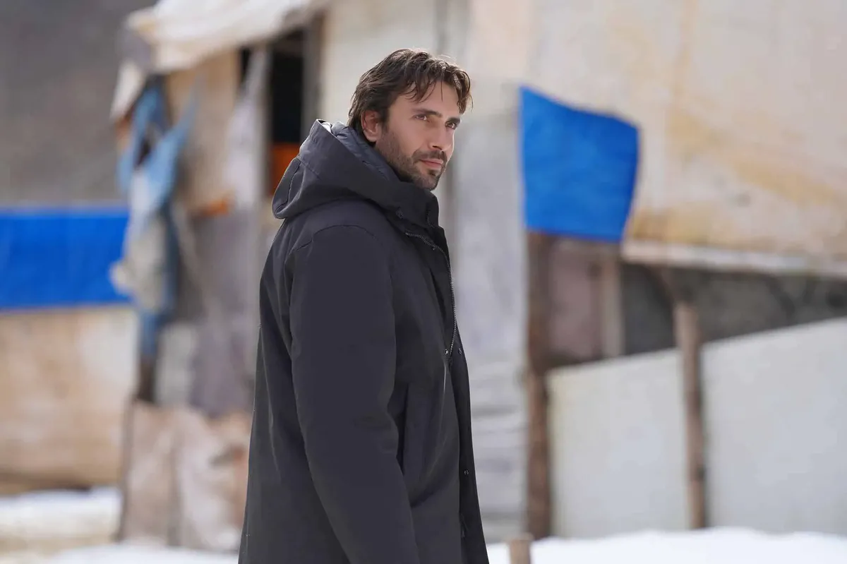 TRT 1 ekranlarında her Cuma izleyiciyle buluşan Taşacak Bu Deniz,