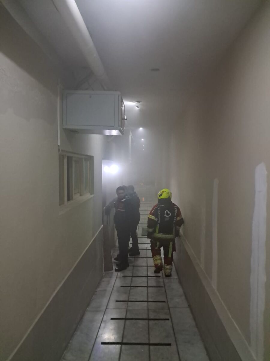 Edremit’te Otelde Yangın Çıktı! WhatsApp Image 2026 02 01 at 23.43.28 1 - Marmara Bölge Gazetesi