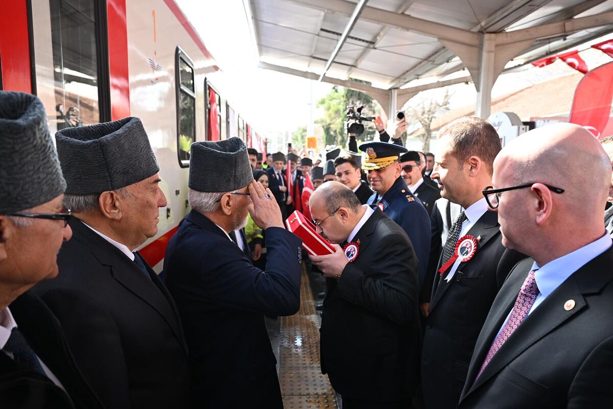 Atatürk’ün Balıkesir’e Gelişinin 103. Yılı Törenlerle Anıldı! WhatsApp Image 2026 02 06 at 15.45.09 - Marmara Bölge Gazetesi